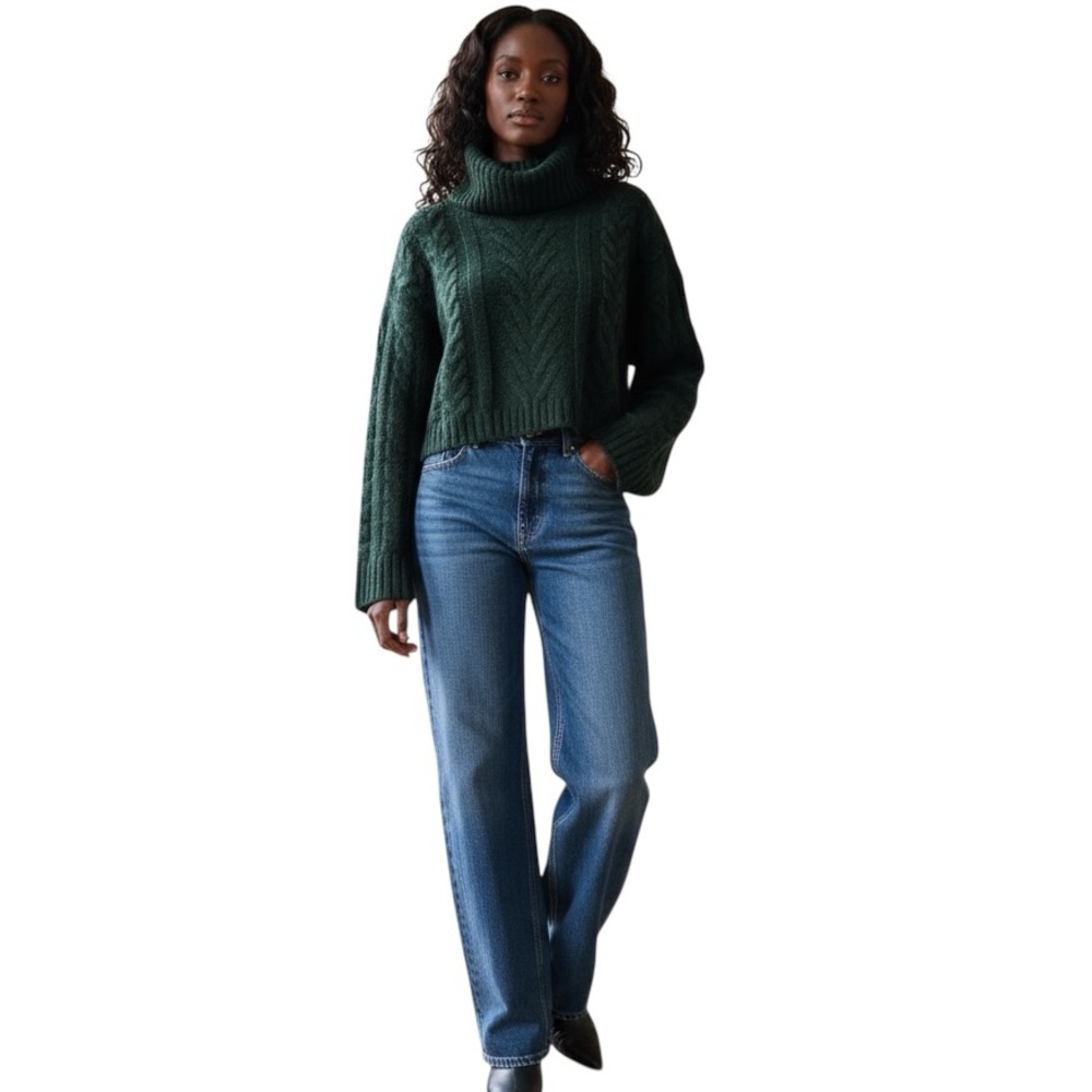 NWT Elan ‘Greer’ Cropped Turtleneck Sweater Size S
